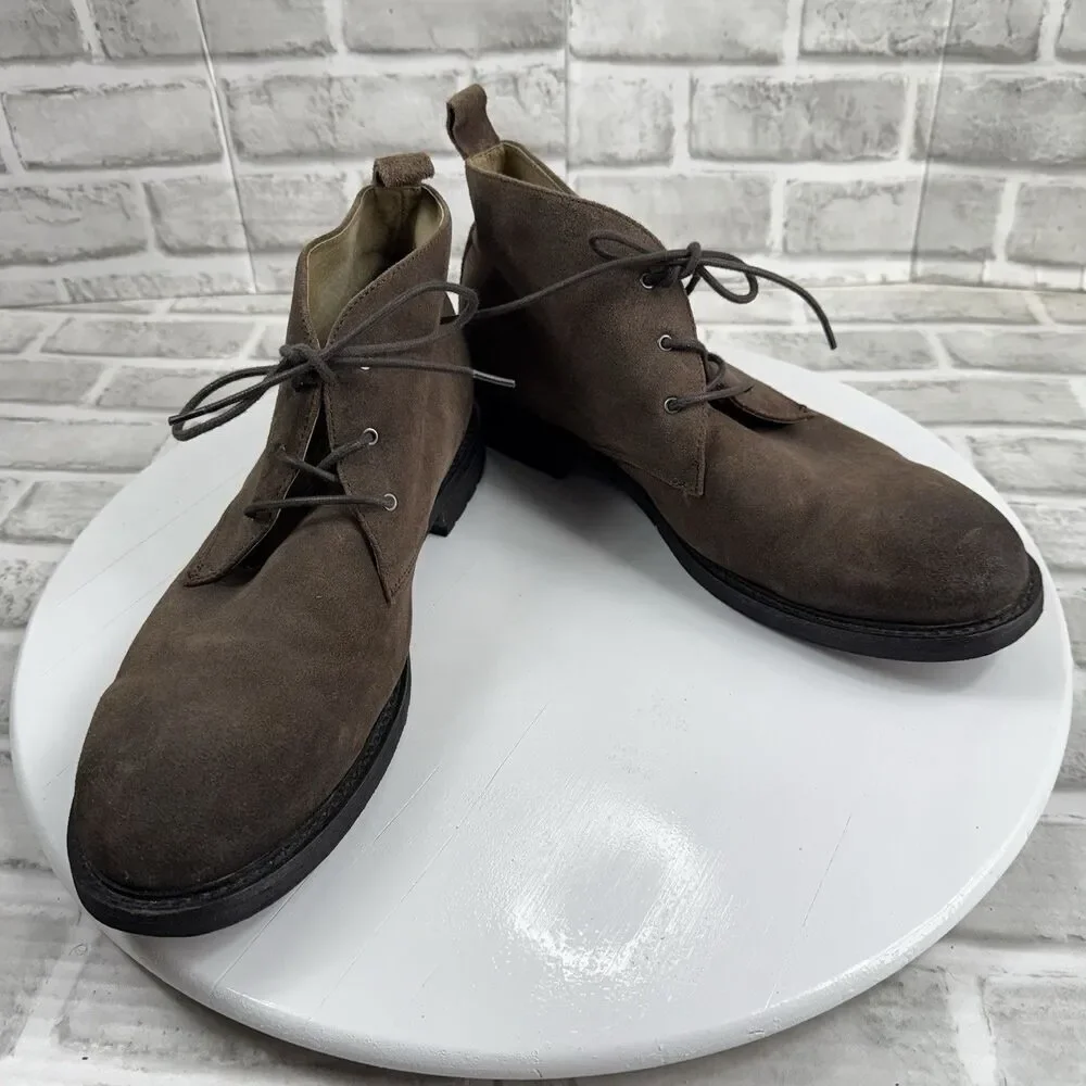 Banana Republic Men's Size 11.5 Brown Suede Distressed Chukka Ankle Boots